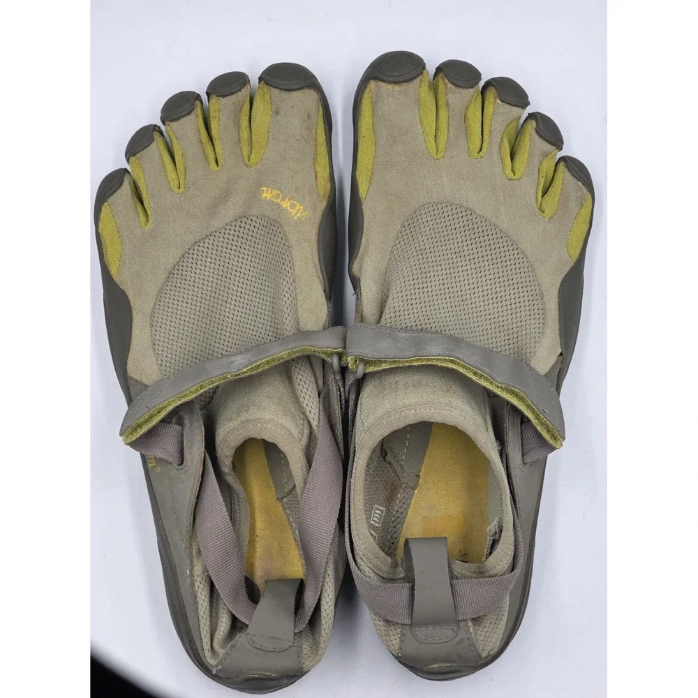 Vibram FiveFingers KSO Barefoot Shoes - Men's Size 44 (Grey/Lime)